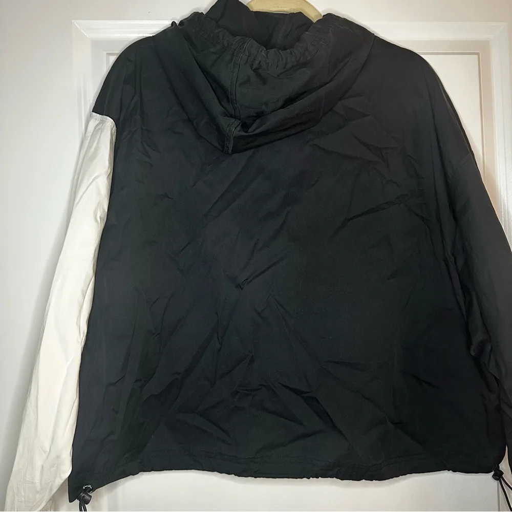 Champion Colorblock Cropped Windbreaker Jacket | Women’s XL - Picture 5 of 5